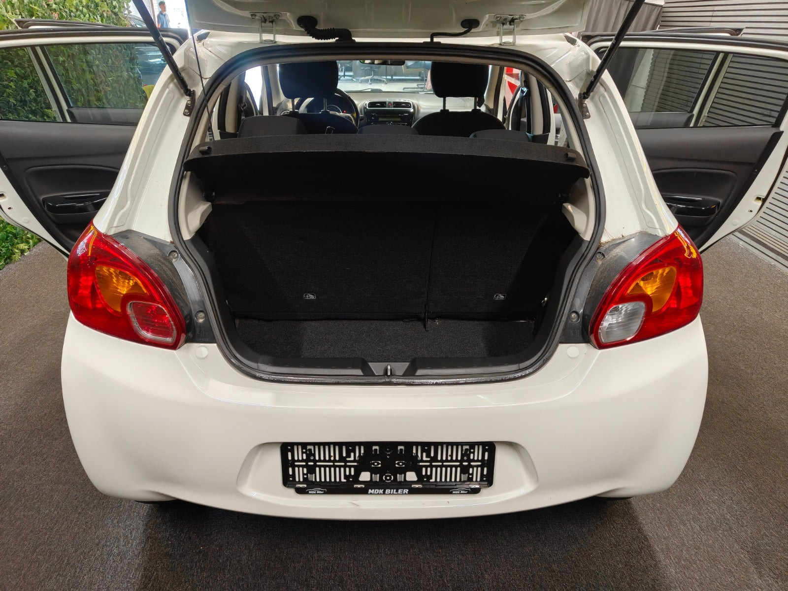 undefined Mitsubishi Space Star fra 2015