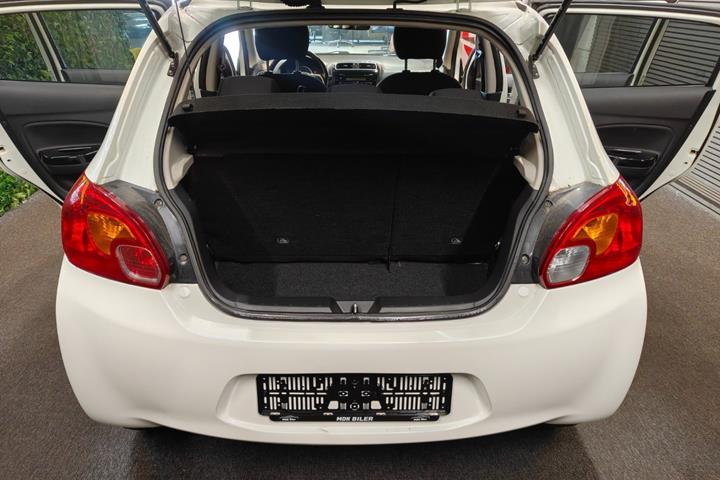 undefined Mitsubishi Space Star fra 2015