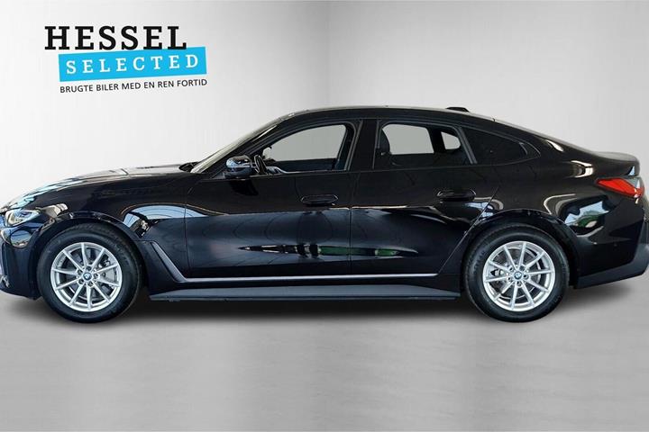 Sort BMW i4 fra 2022