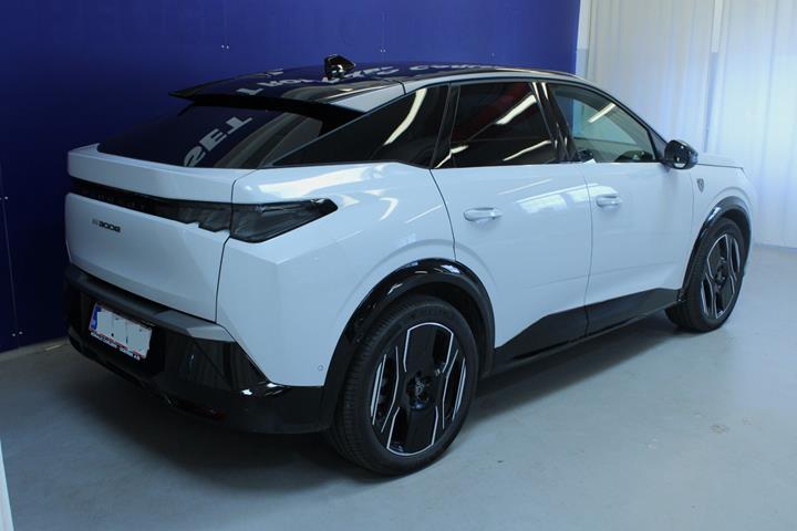 Hvid Peugeot e-3008 fra 2024