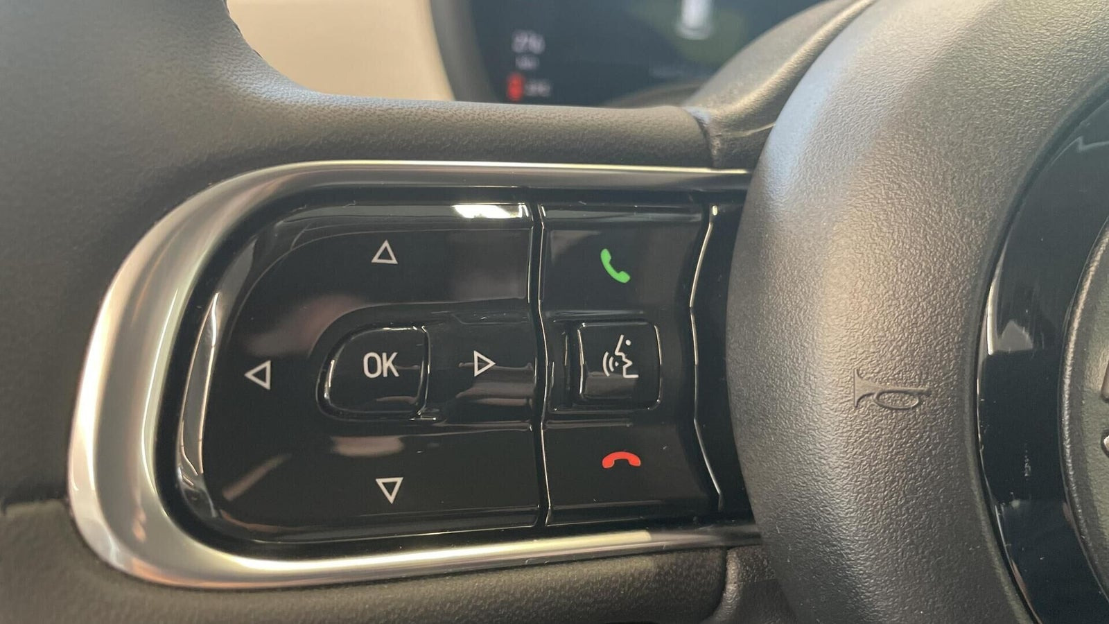 Hvid Fiat 500e fra 2024