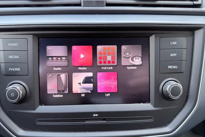 Hvid Seat Arona fra 2019