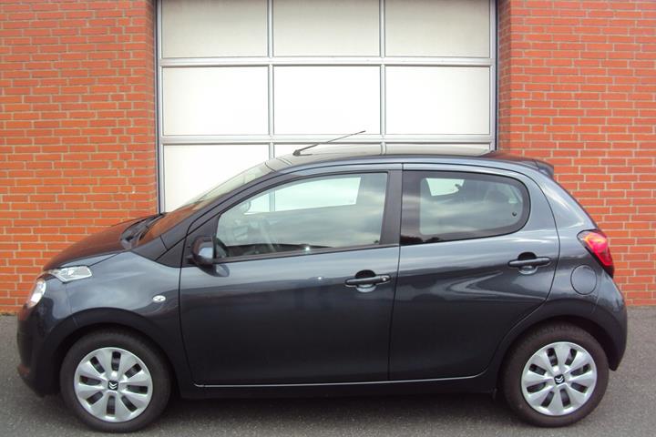 Grå Citroën C1 fra 2021
