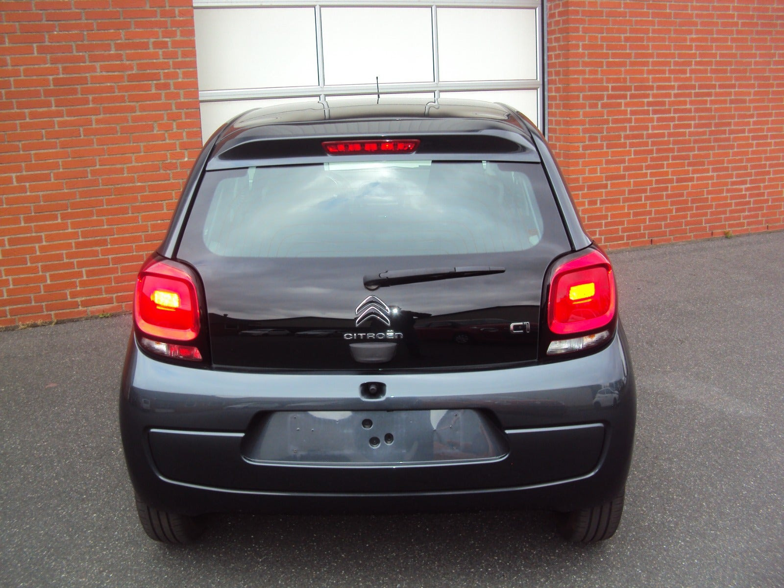 Grå Citroën C1 fra 2021