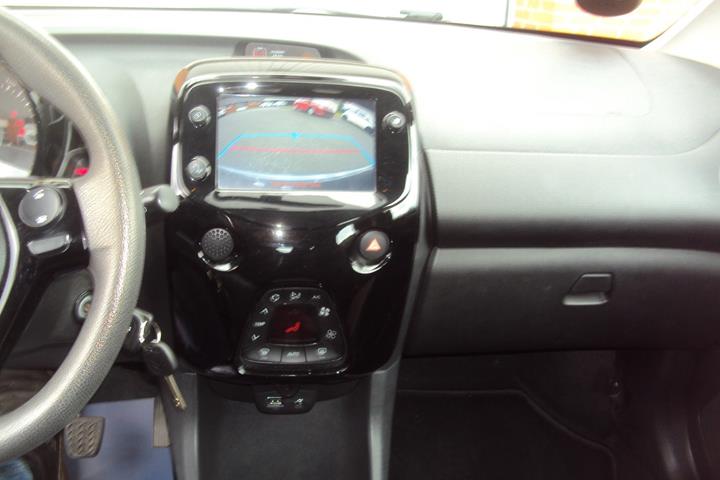 Grå Citroën C1 fra 2021