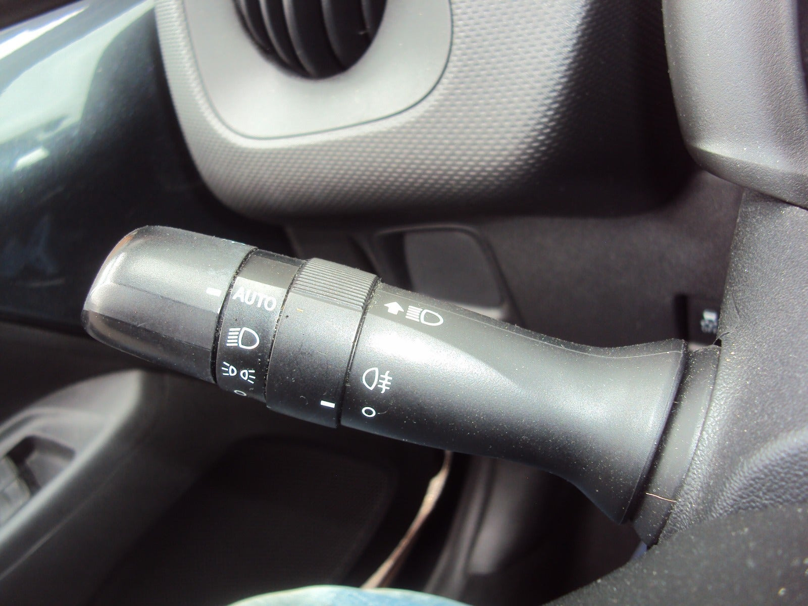 Grå Citroën C1 fra 2021