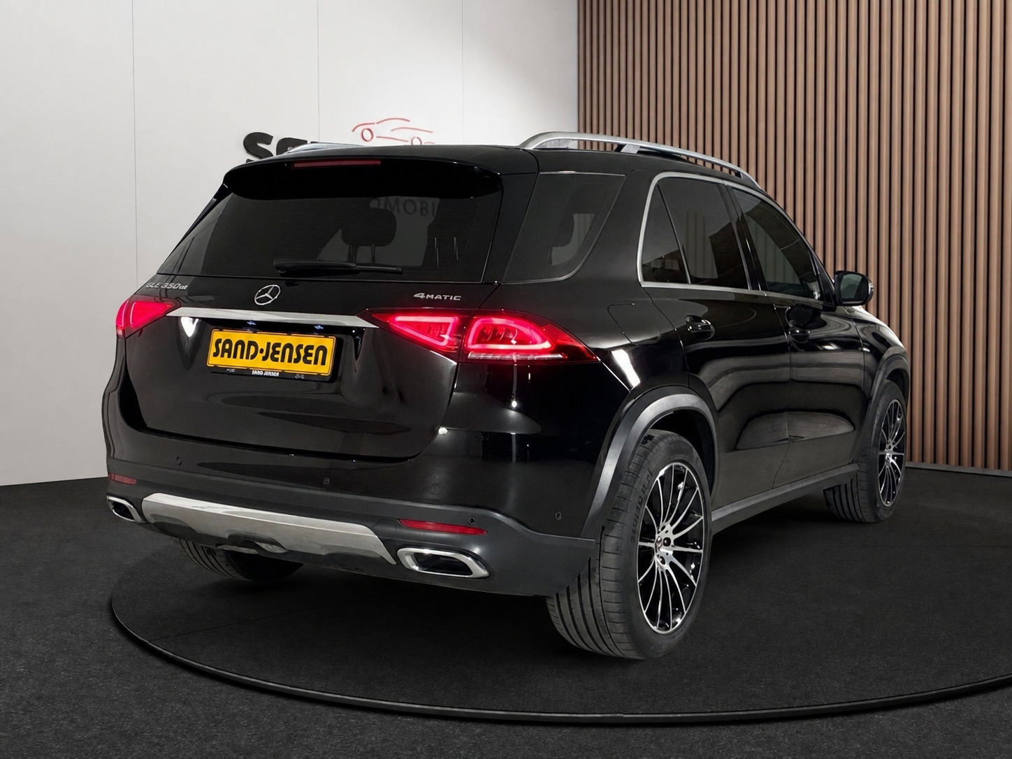 Sort Mercedes GLE350 de fra 2022