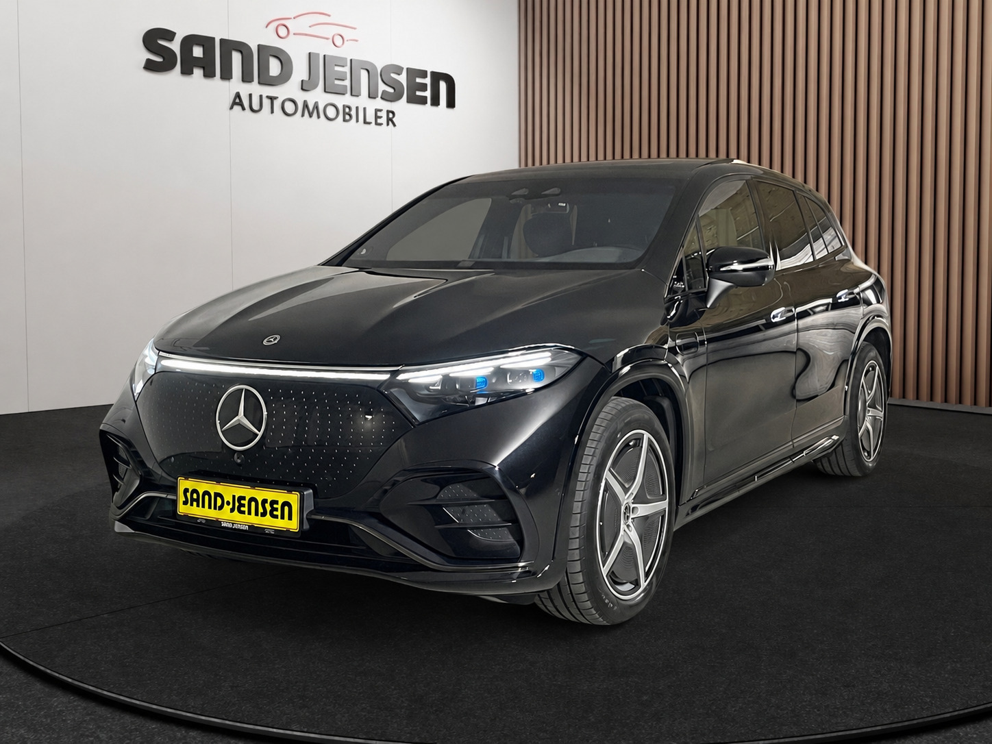 Mercedes EQS580 SUV AMG Line 4Matic Van