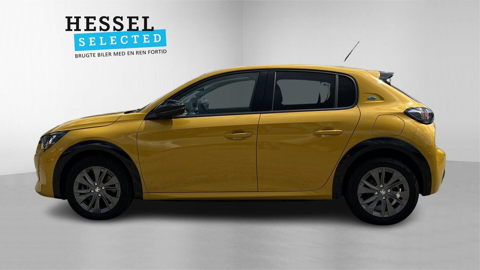 Gul Peugeot e-208 fra 2023