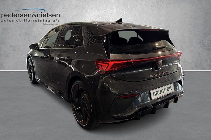 Grå Cupra Born fra 2022