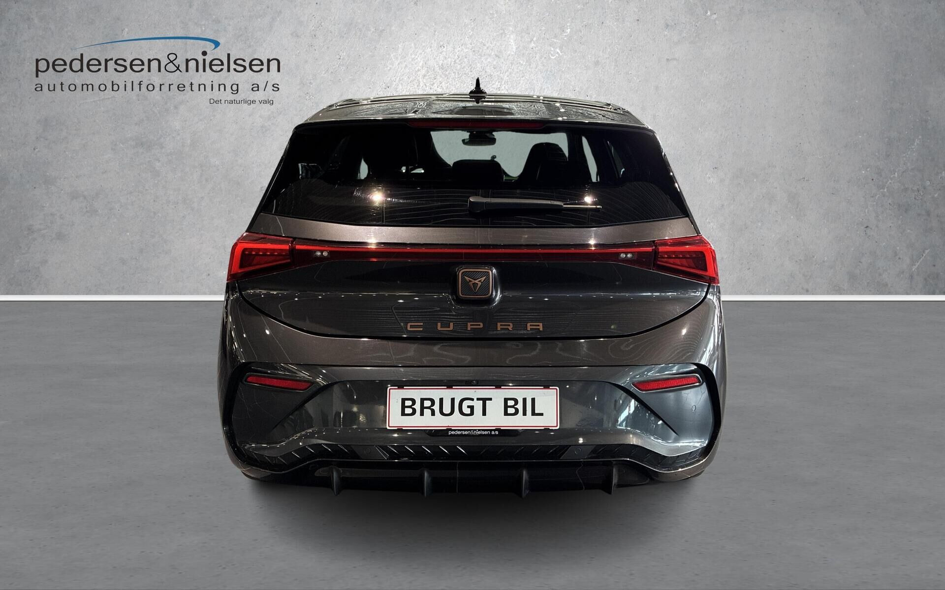 Grå Cupra Born fra 2022