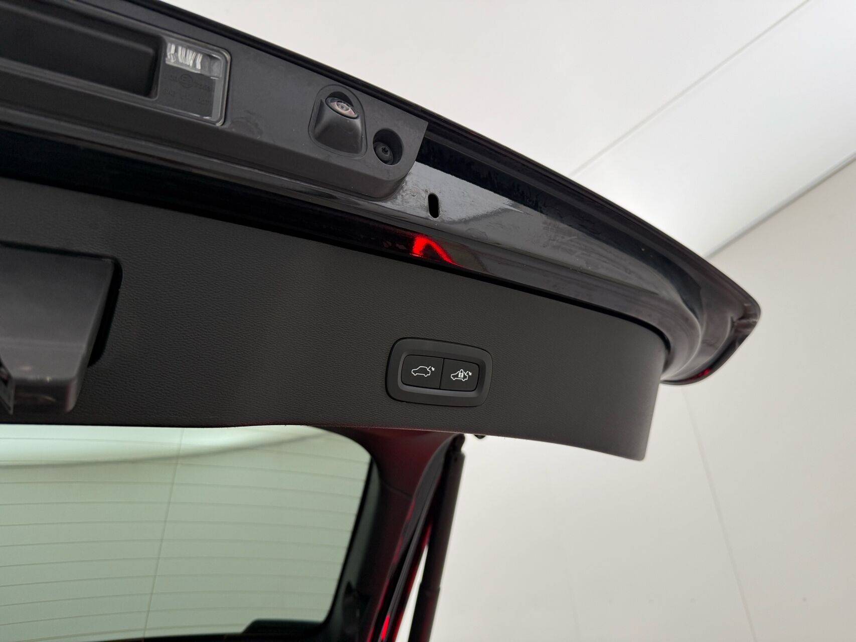 Sort Volvo C40 fra 2023