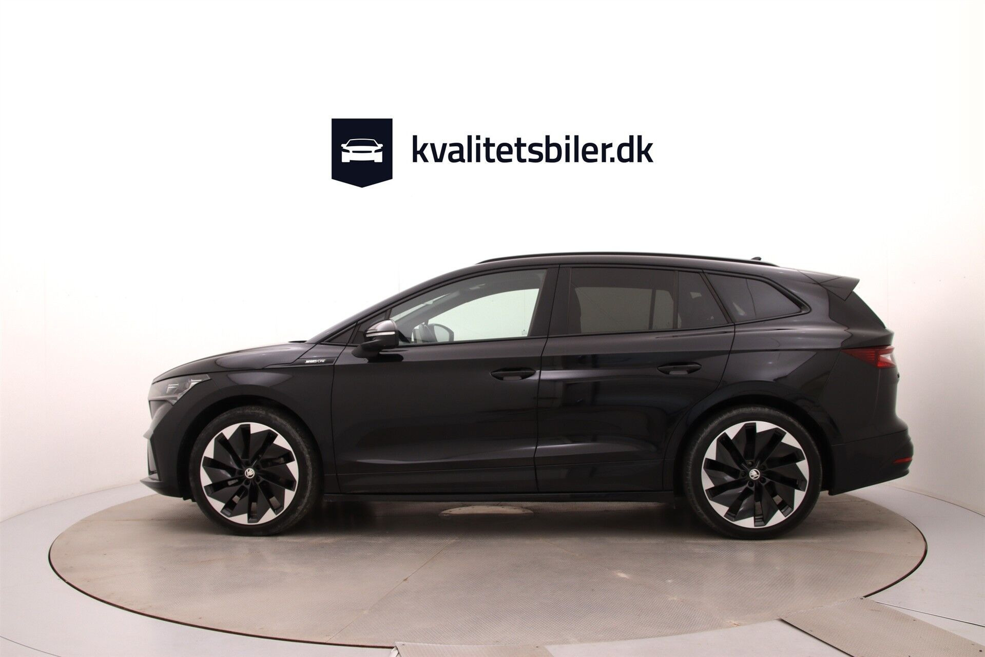 Sort Skoda Enyaq fra 2023