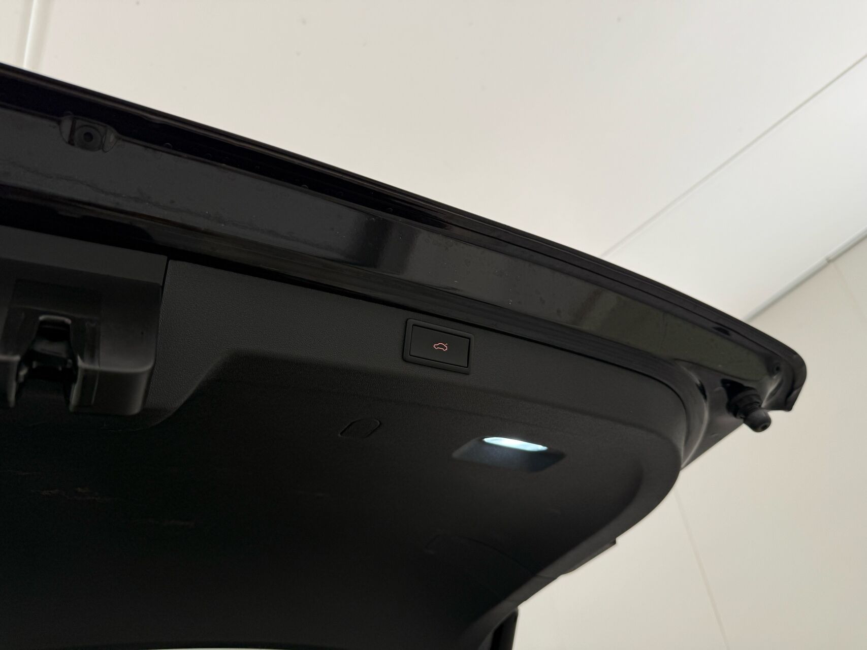 Sort Skoda Enyaq fra 2023