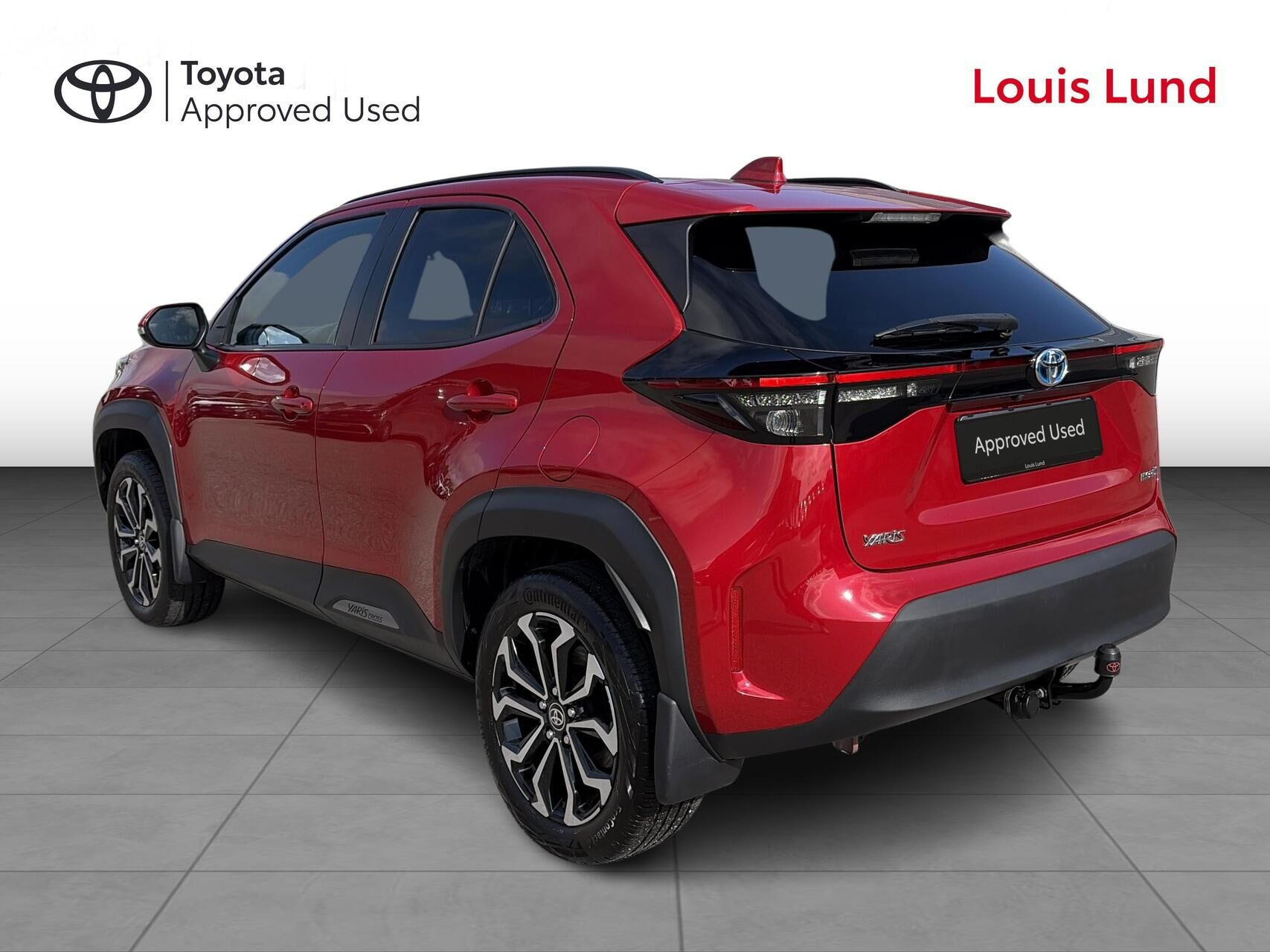 Rød Toyota Yaris Cross fra 2022