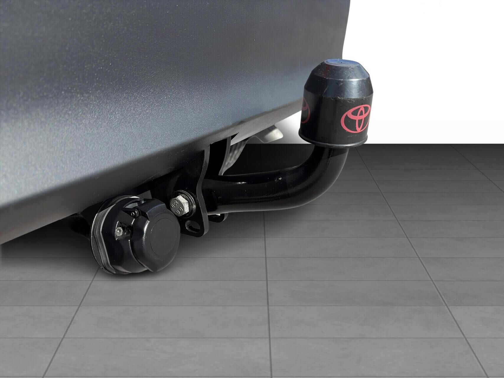 Rød Toyota Yaris Cross fra 2022
