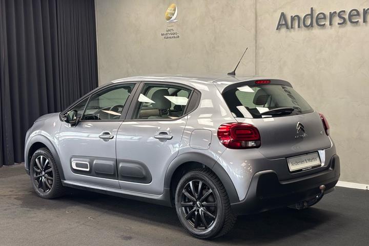 Grå Citroën C3 fra 2024