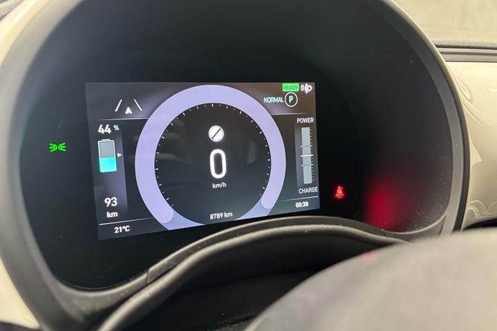 Hvid Fiat 500e fra 2023