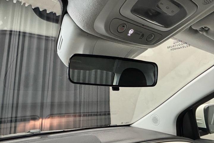 Hvid Fiat 500e fra 2023