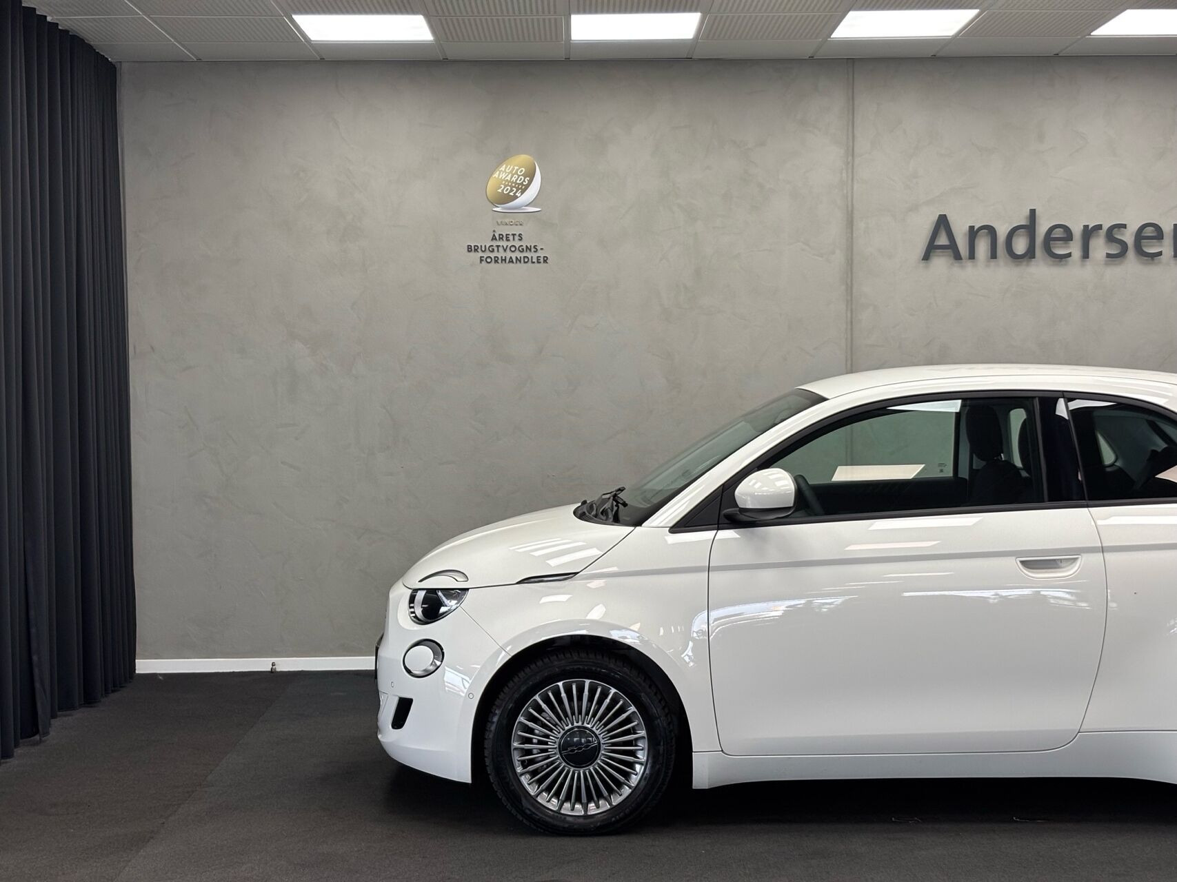 Sort Fiat 500e fra 2023