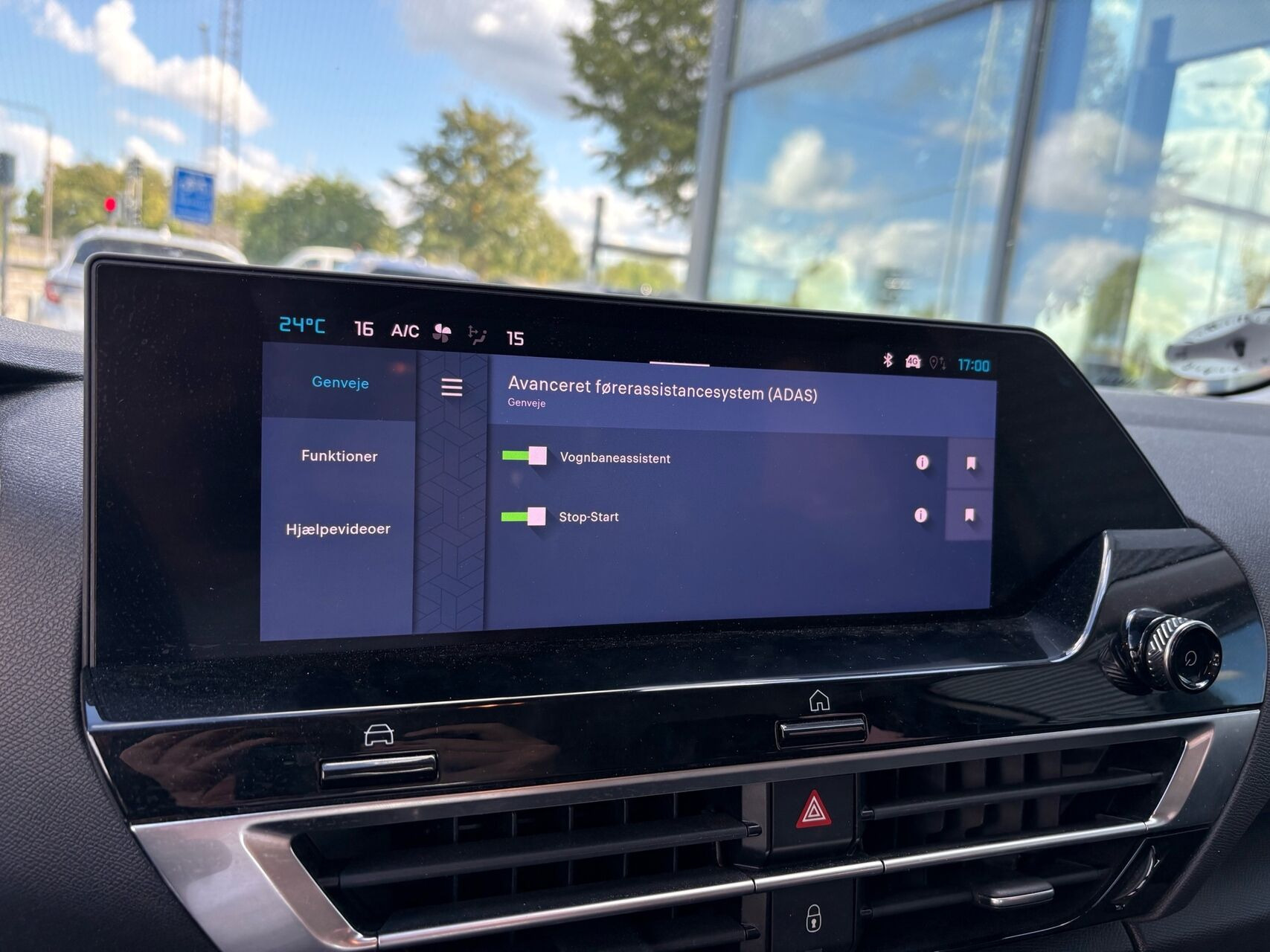 Hvid Citroën C4 fra 2024
