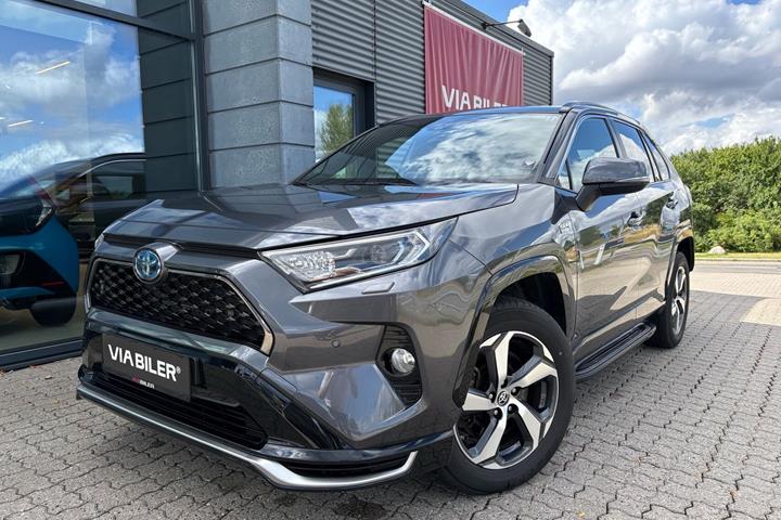 Grå Toyota RAV4 Plug-in fra 2021