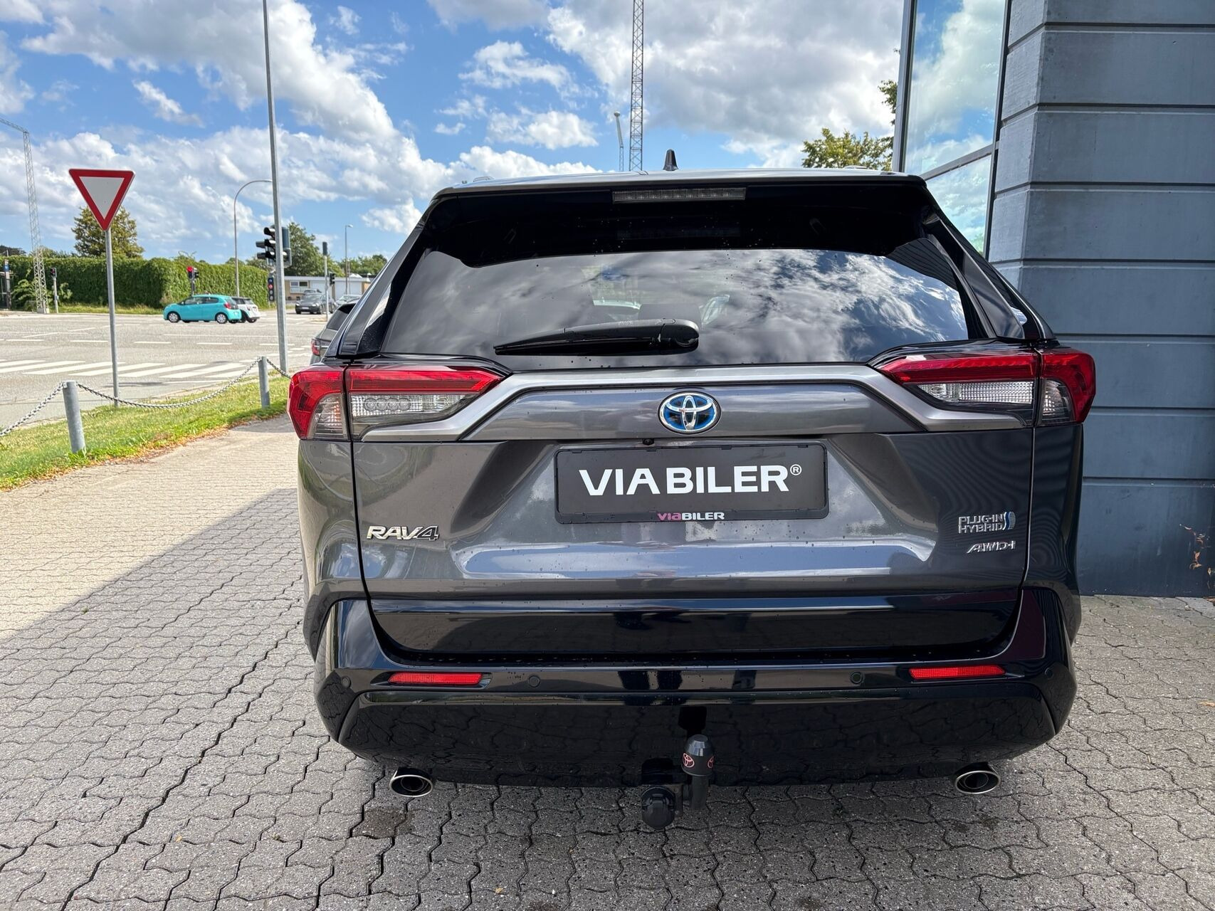 Grå Toyota RAV4 Plug-in fra 2021