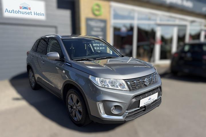 Grå Suzuki Vitara fra 2019