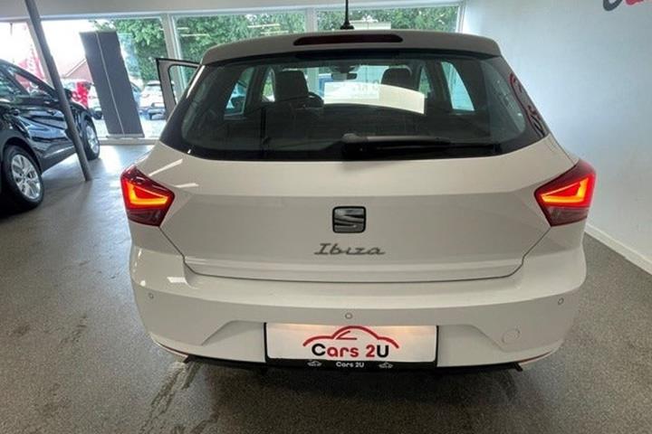 Hvid Seat Ibiza fra 2022