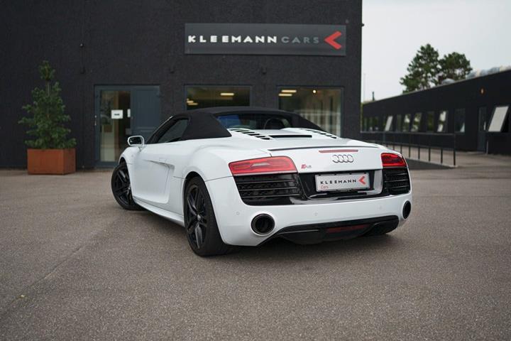 Hvid Audi R8 fra 2014