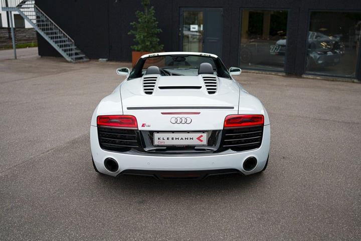 Hvid Audi R8 fra 2014
