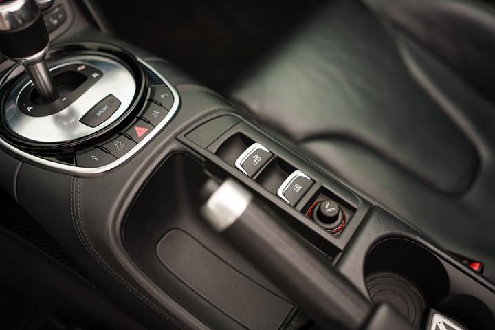 Hvid Audi R8 fra 2014