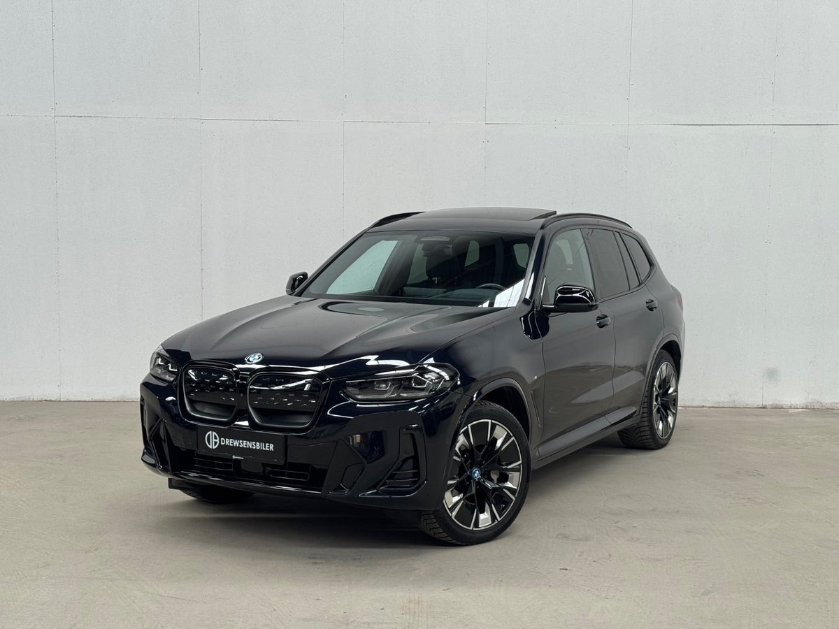 BMW iX3 Charged Plus M-Sport