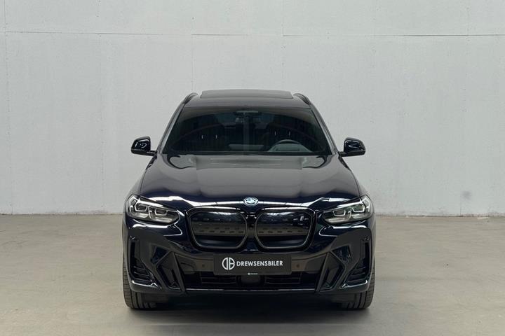 Sort BMW iX3 fra 2022