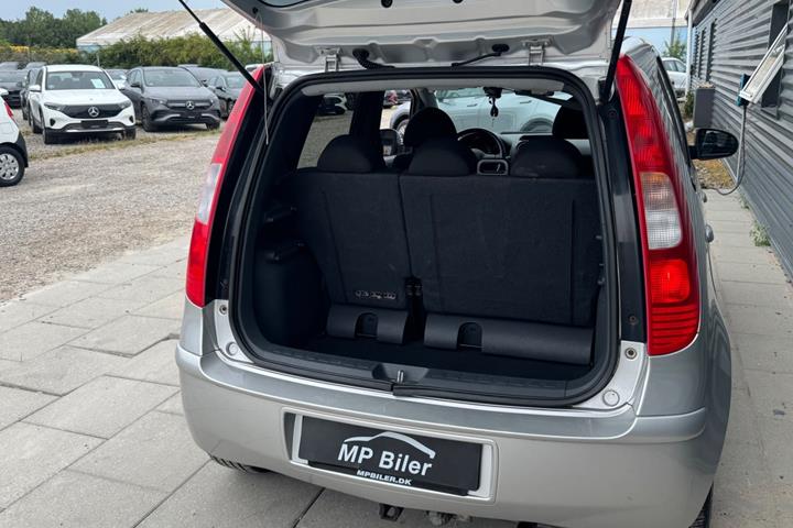 Sølv Mitsubishi Colt fra 2007