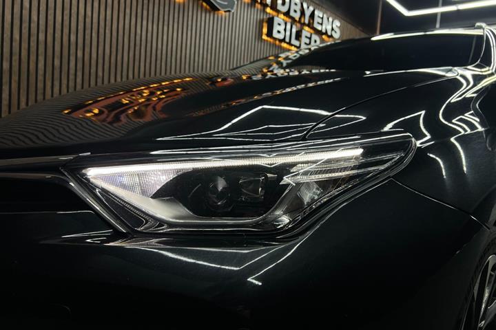 undefined Toyota Auris fra 2016