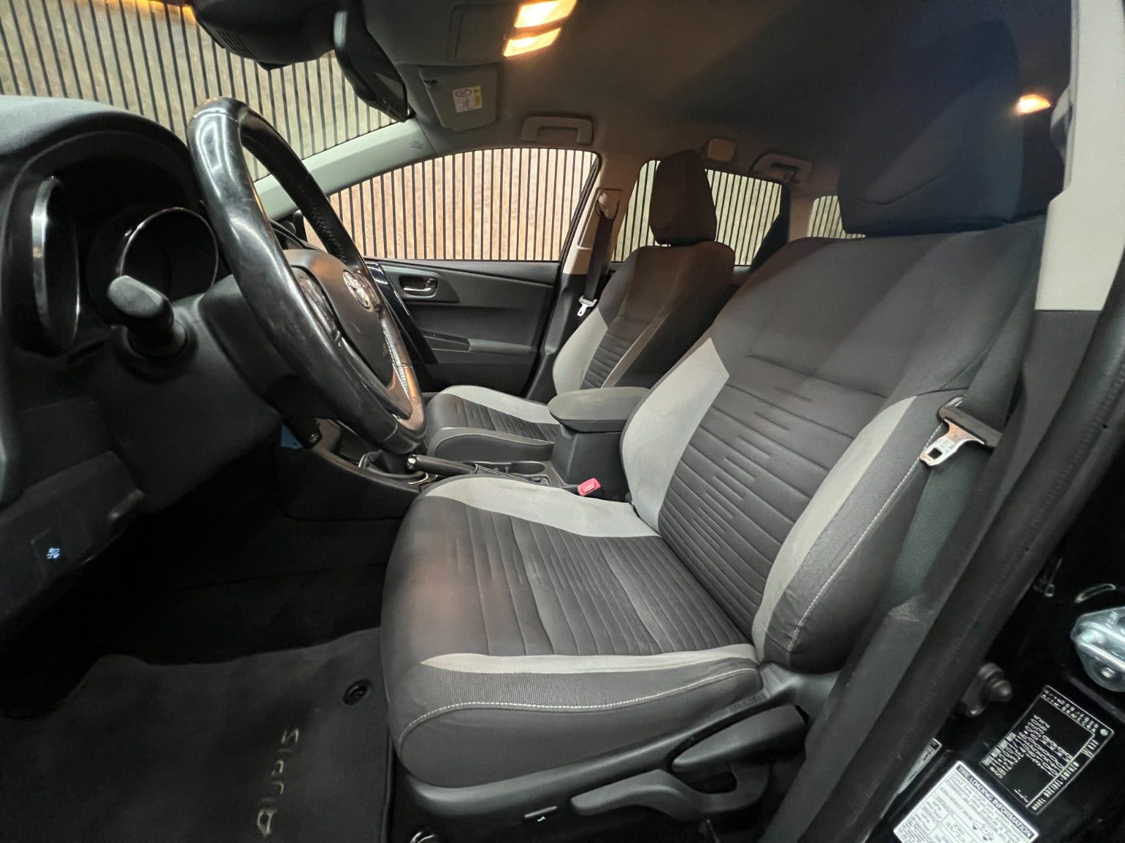 undefined Toyota Auris fra 2016