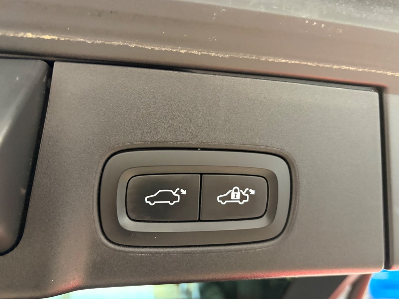 Sort Volvo V90 fra 2017