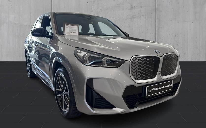 BMW iX1 eDrive20 M-Sport