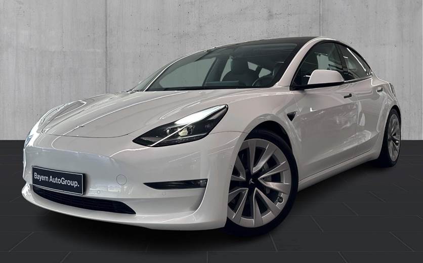 Tesla Model 3 Long Range AWD