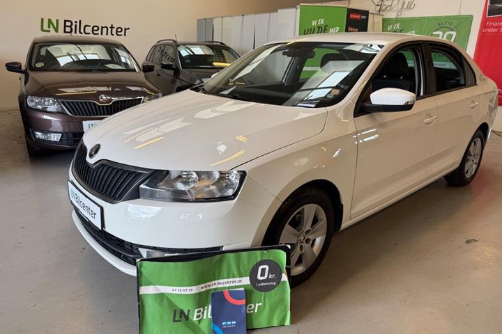 Hvid Skoda Rapid fra 2017