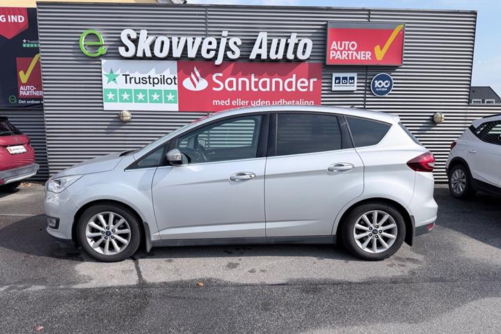 Sølv Ford C-MAX fra 2017