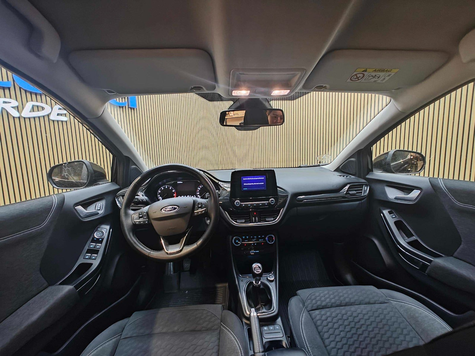 Sort Ford Puma fra 2020