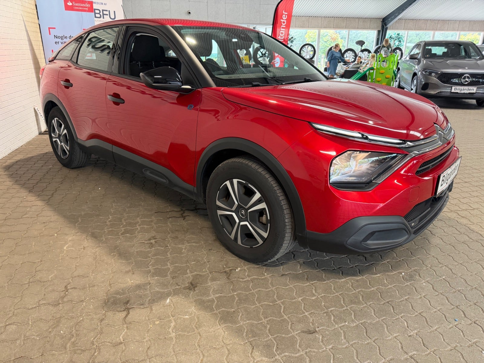 Rød Citroën ë-C4 fra 2023