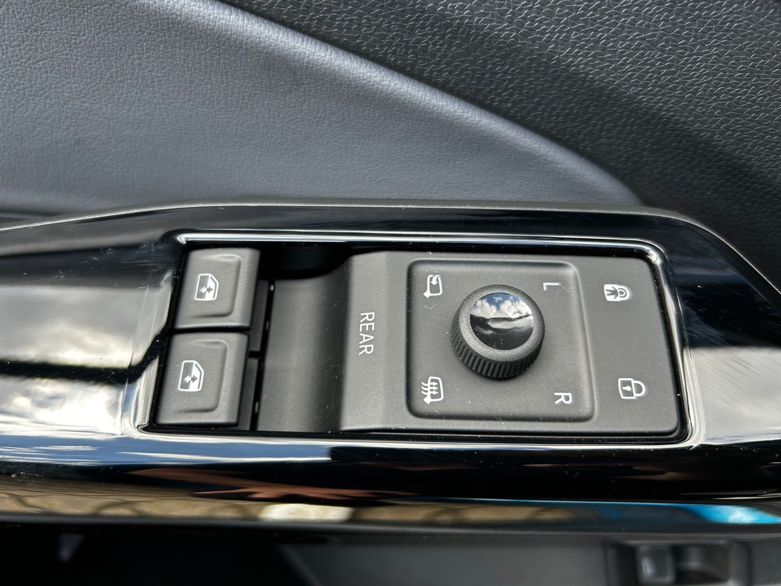 Blå VW ID.4 fra 2025