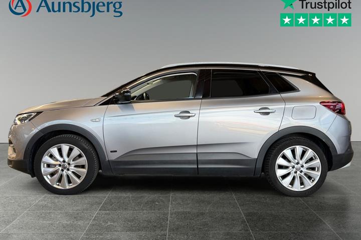 Sølv Opel Grandland X fra 2020