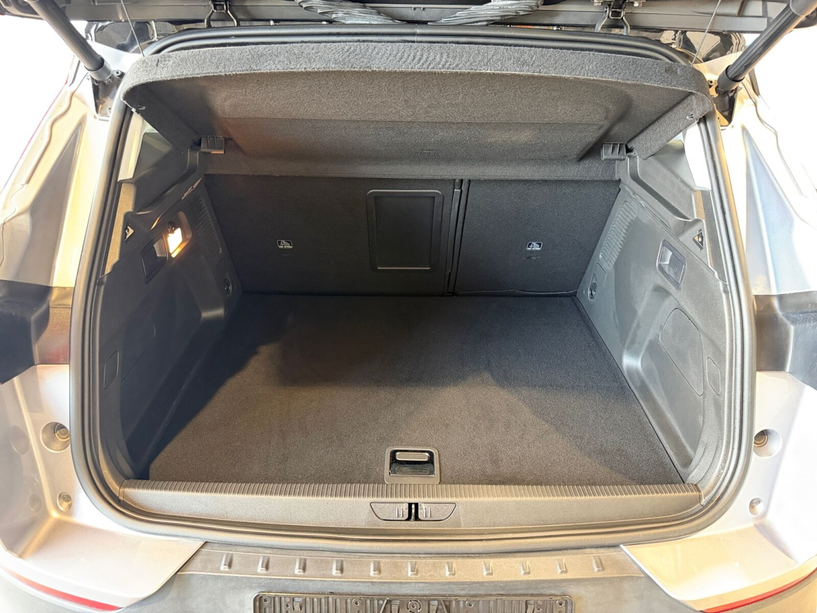 Sølv Opel Grandland X fra 2020