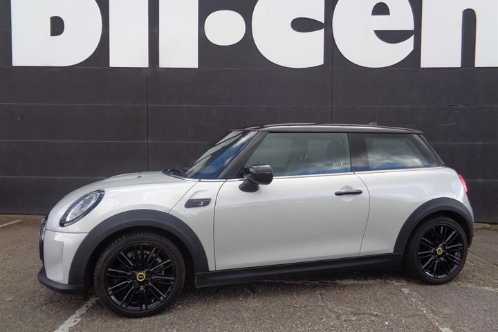 Grå Mini Cooper fra 2022