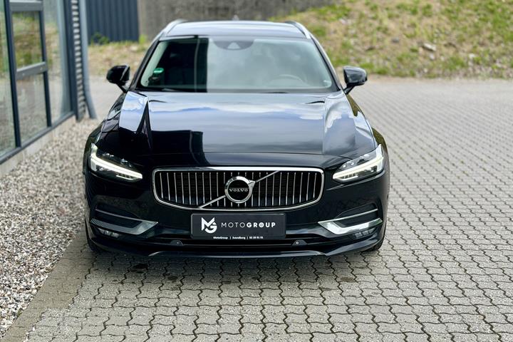 Sort Volvo V90 fra 2017