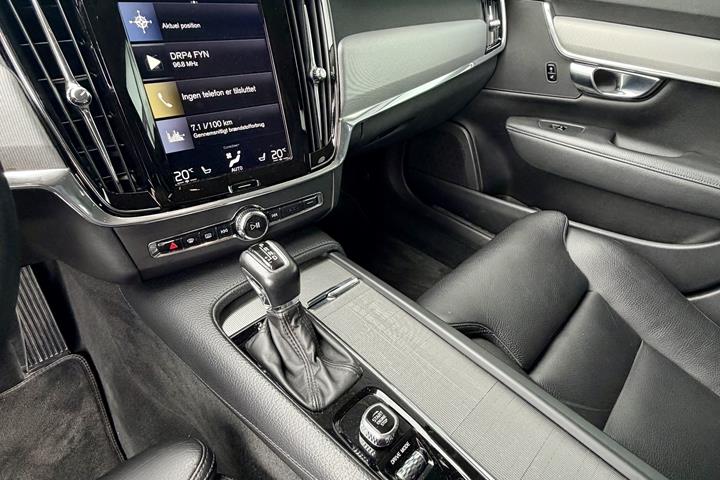 Sort Volvo V90 fra 2017